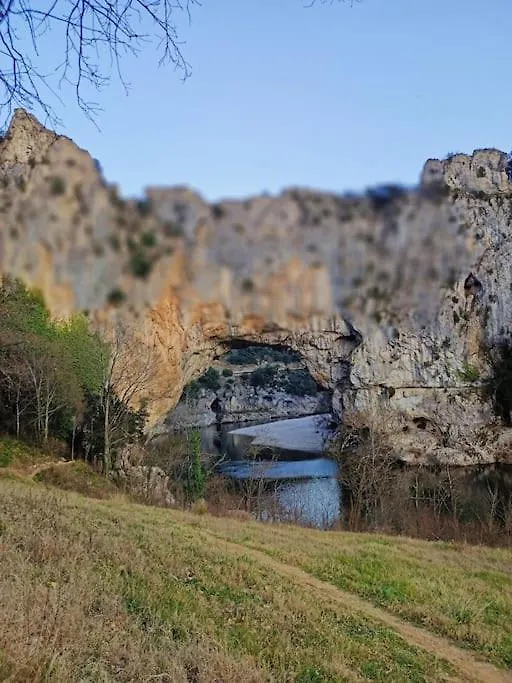 Gite De L'Auzon Vallon Pont D'Arc 3Ch 0*, Vallon-Pont-d'Arc
